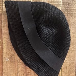 Marc Jacobs wool bucket hat